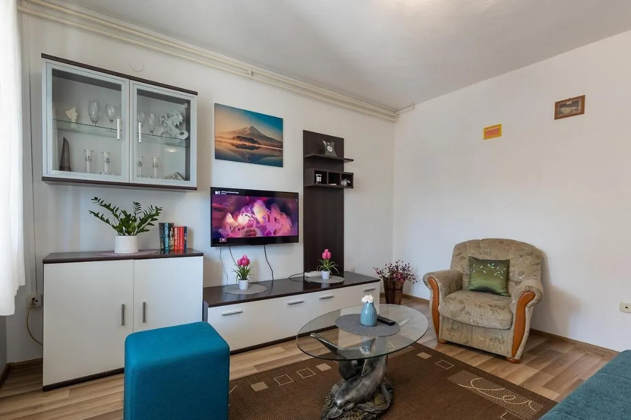 Apartments With A Parking Space Porec - 22124